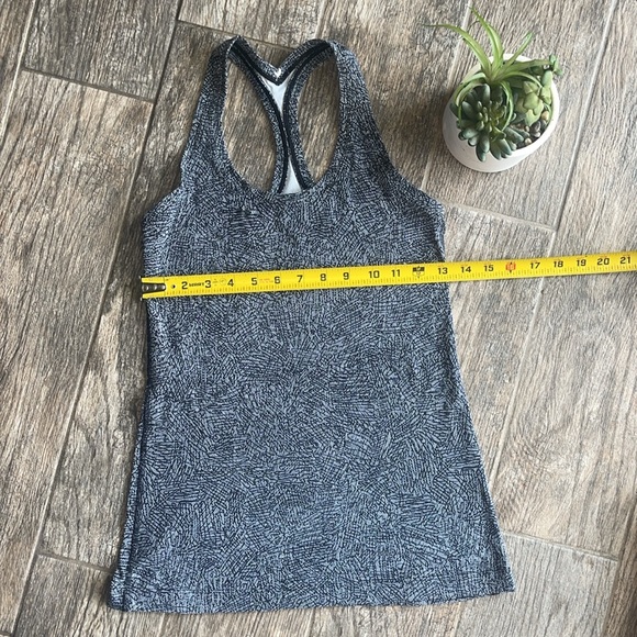 Lululemon Cool Racerback Tank - Picture 4 of 6